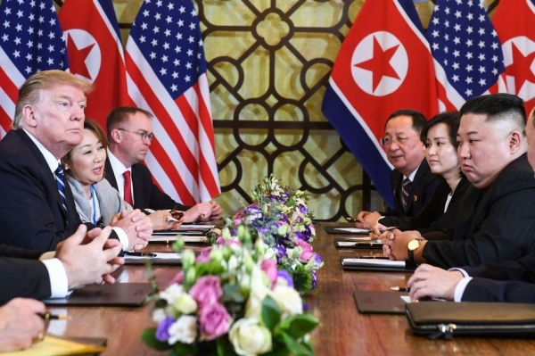 하노이 회담에서 북미는 성과 없이 협상이 결렬돼 한때 위기를 맞기도 했다.